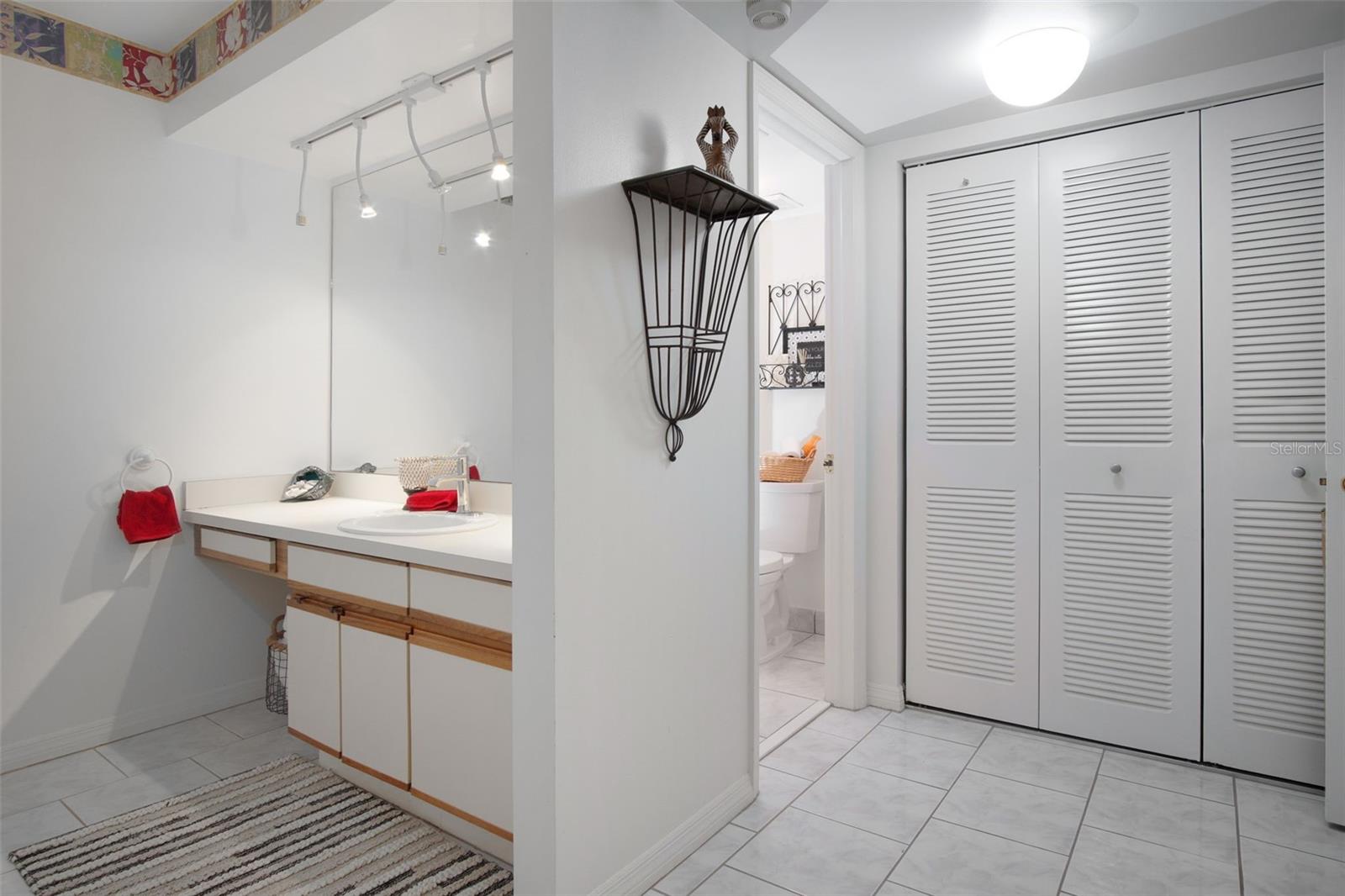 2nd Ensuite Bath with separate changing area/sink from water closet, shower/tub combo - Plenty of extra Closet Space!