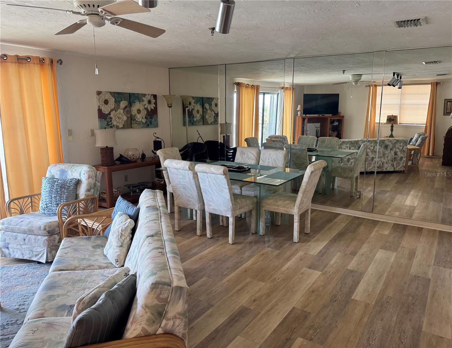 Living/Dining