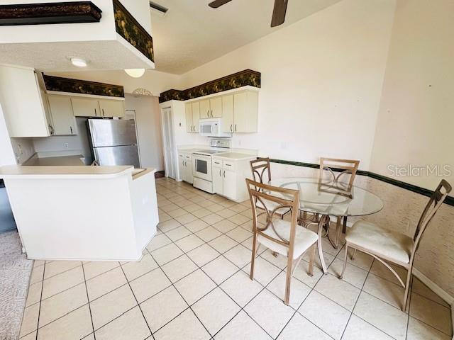 Eating Space In Kitchen!