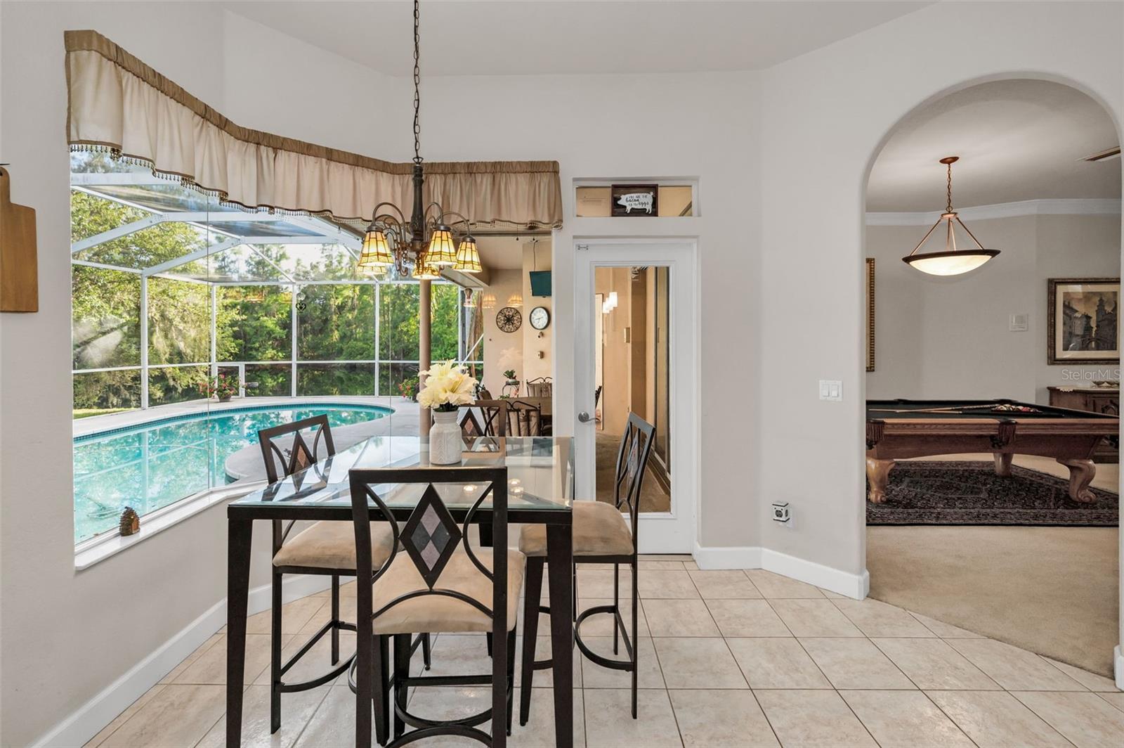 Breakfast Nook