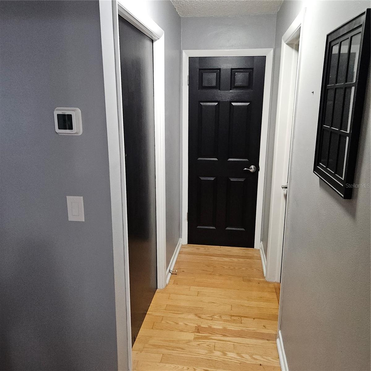 Hallway between Bedrooms