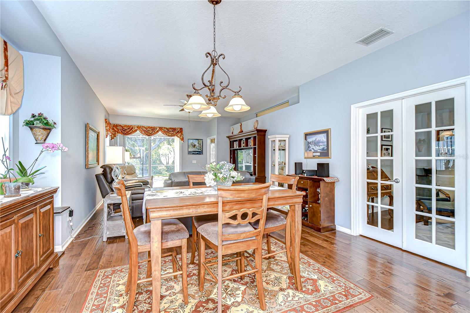 Combined living space for easy entertaining!