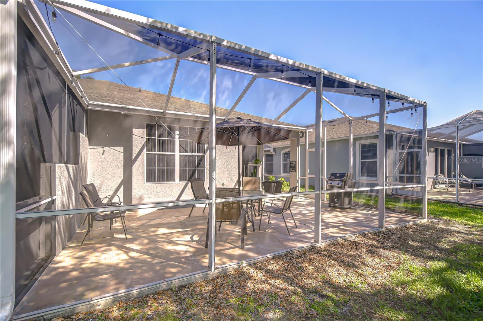 Screened lanai!