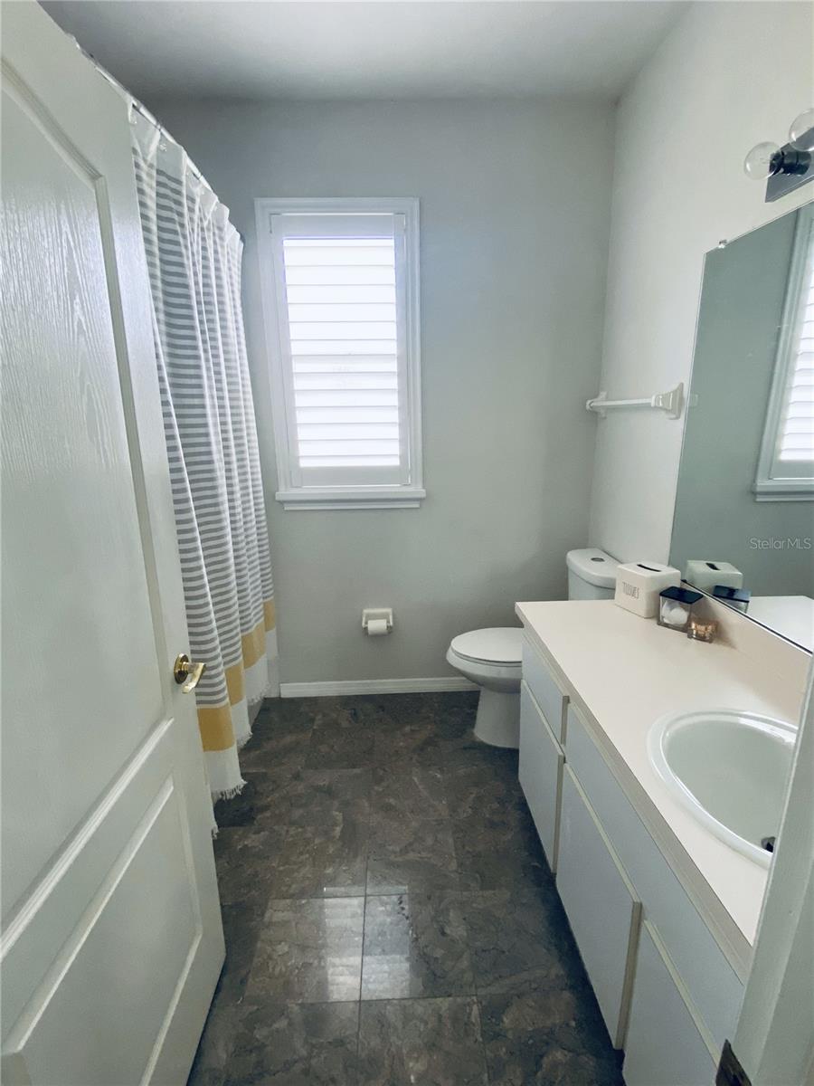 2nd Bathroom