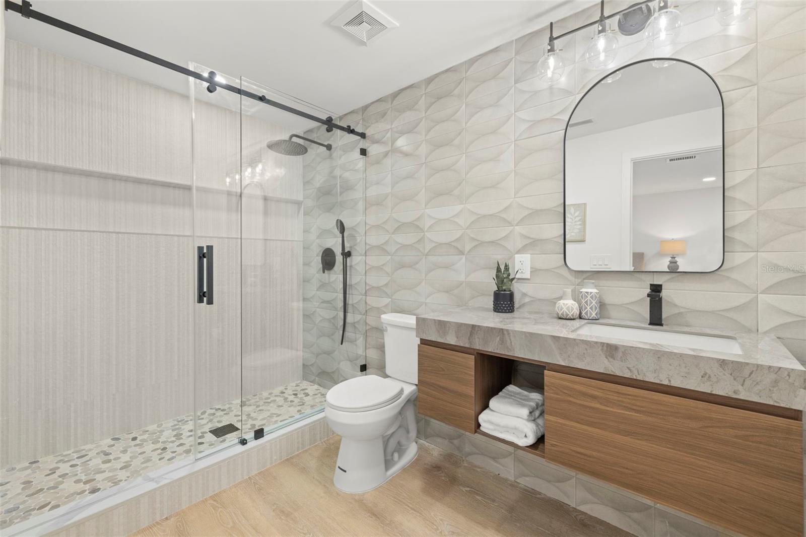 2nd primary suite