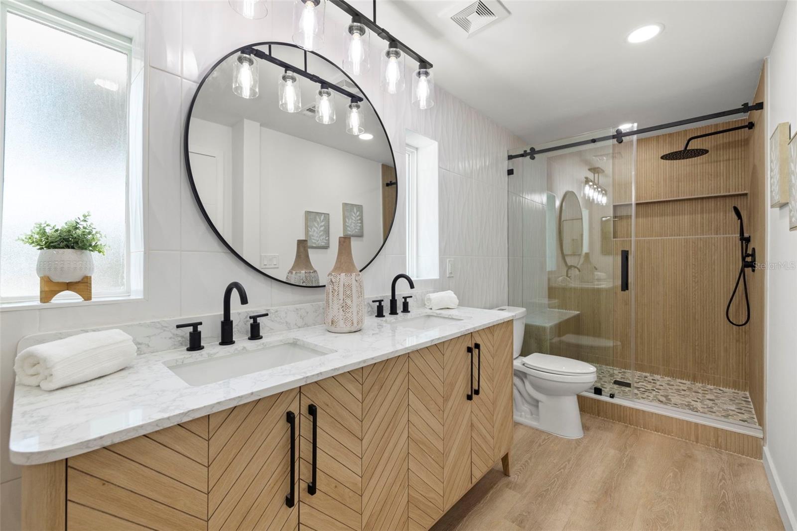 2nd primary bath