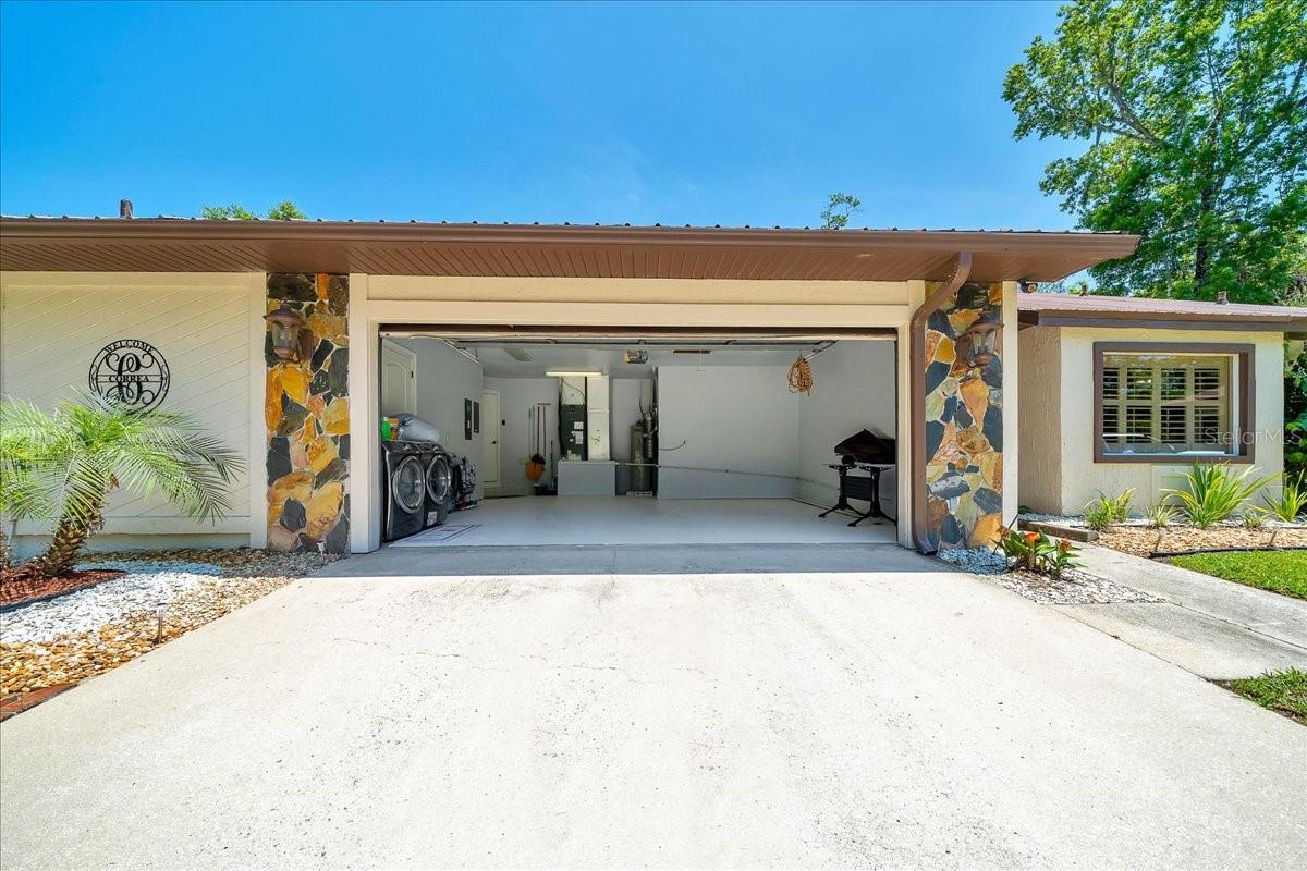 Attached Garage