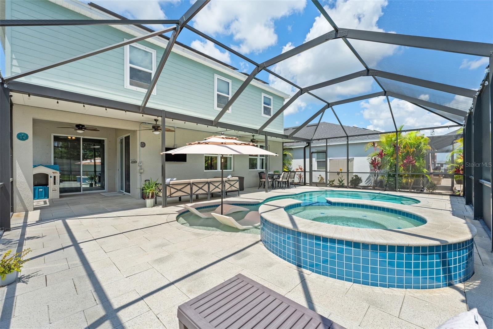 large screened in lanai