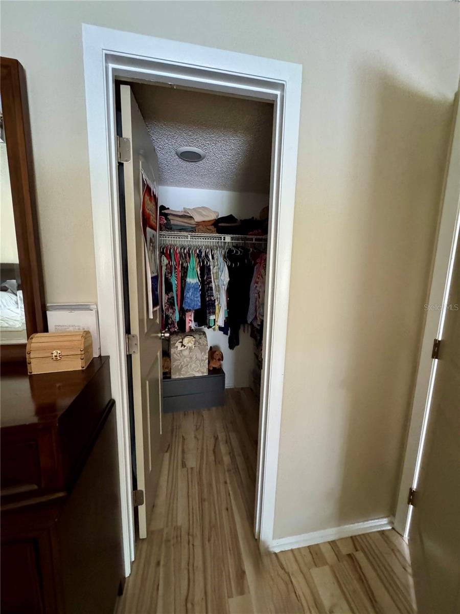 Walk in Closet