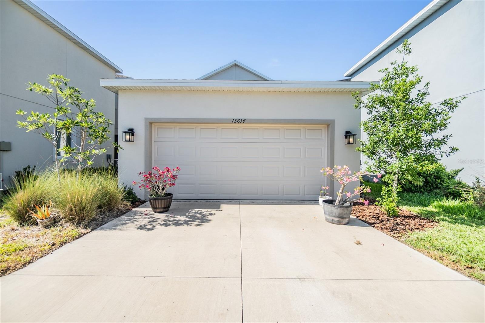 Rear Entry Garage