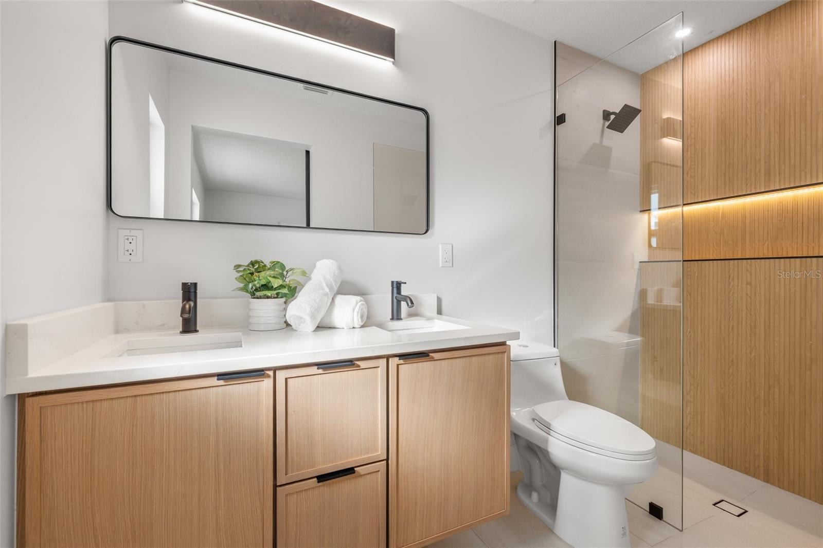 Primary Suite Bath