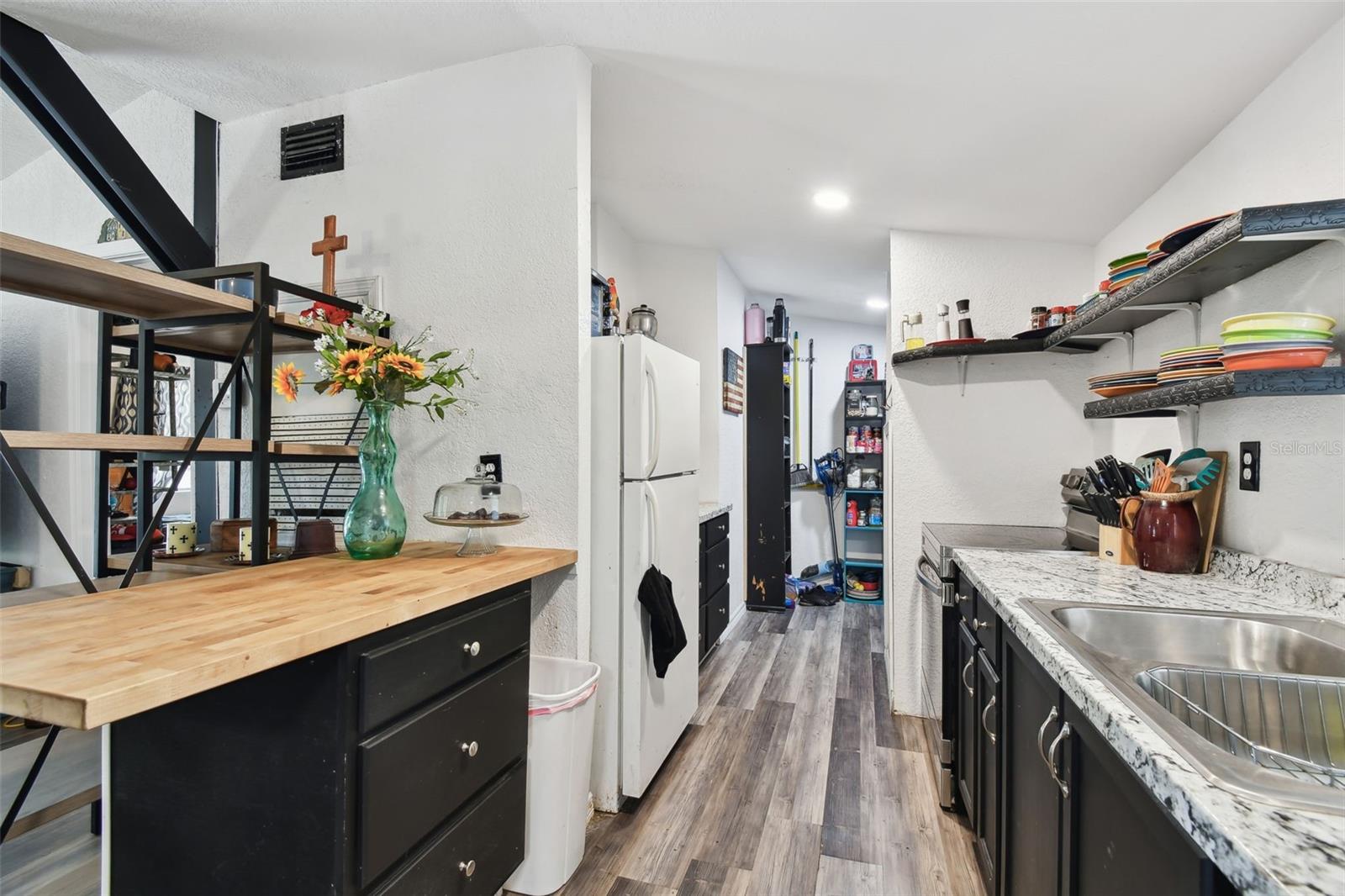Kitchen Bar/ Storage