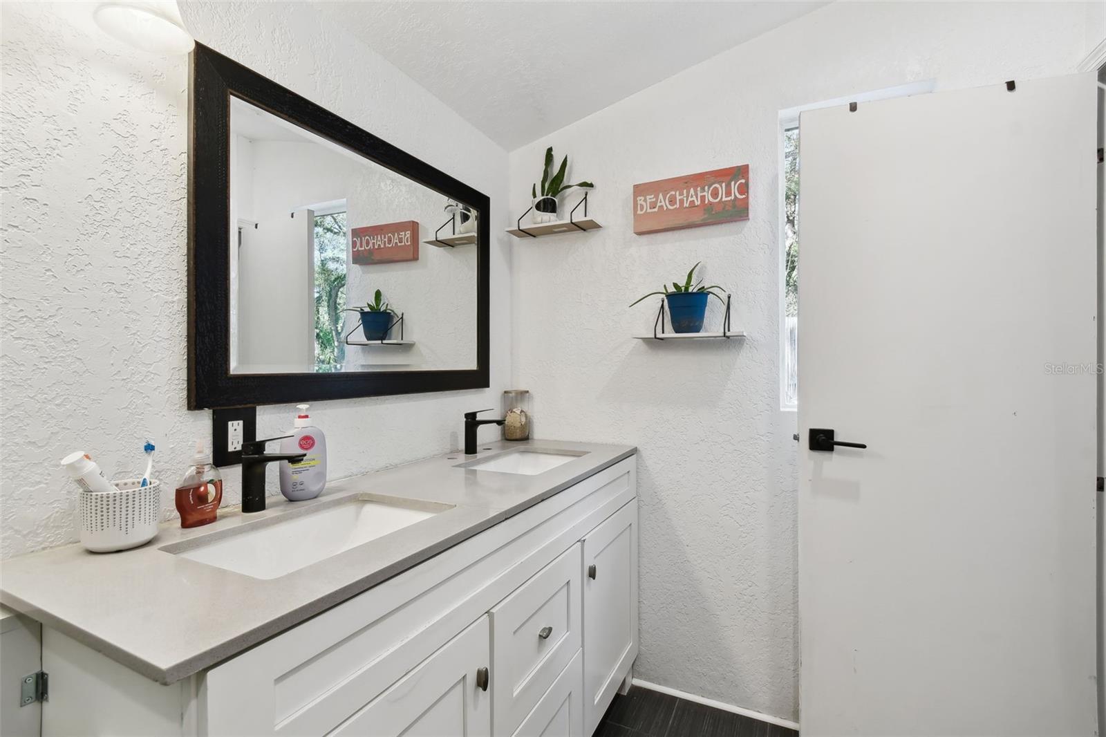Master Ensuite