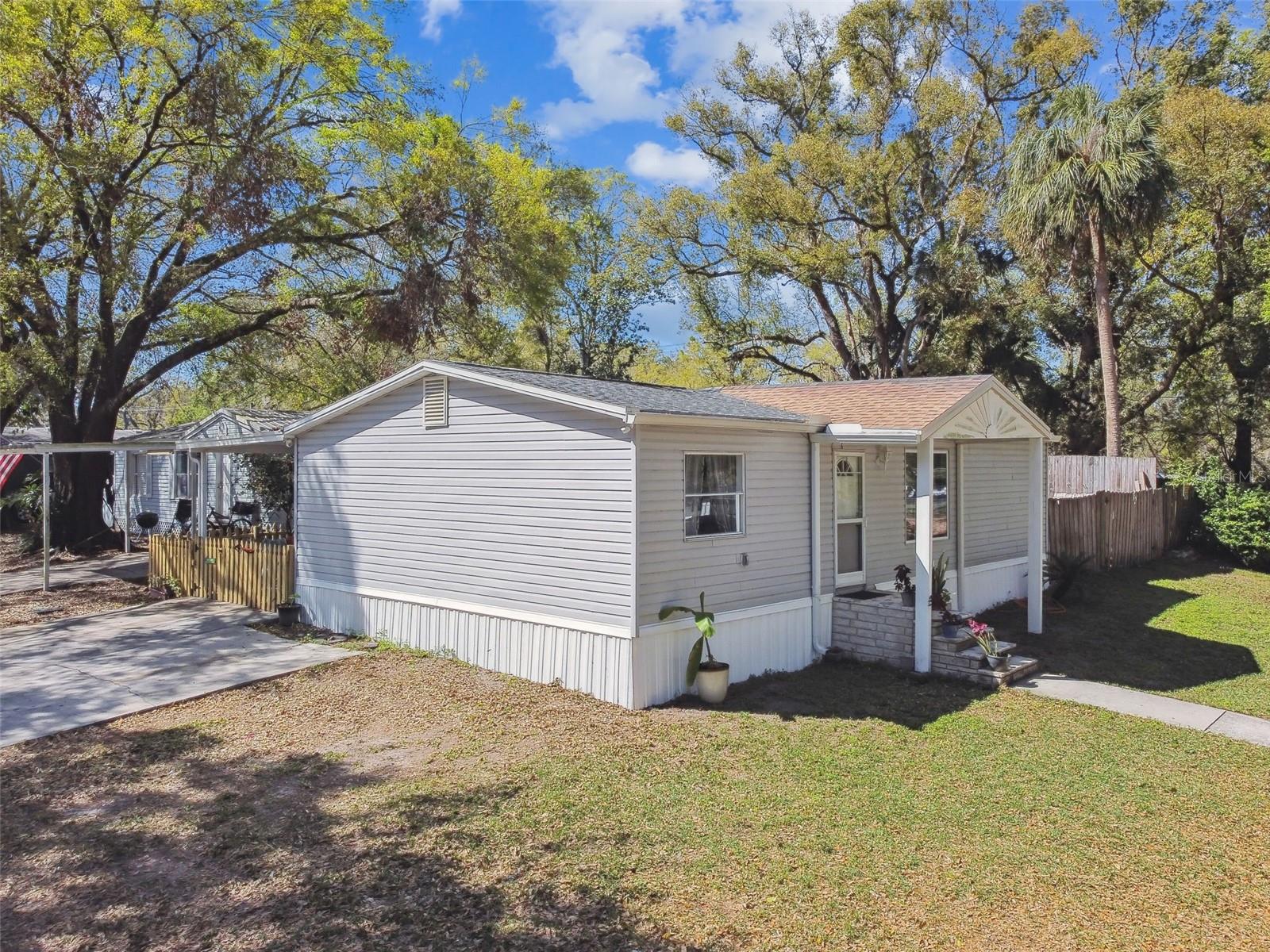 Side Home & Carport