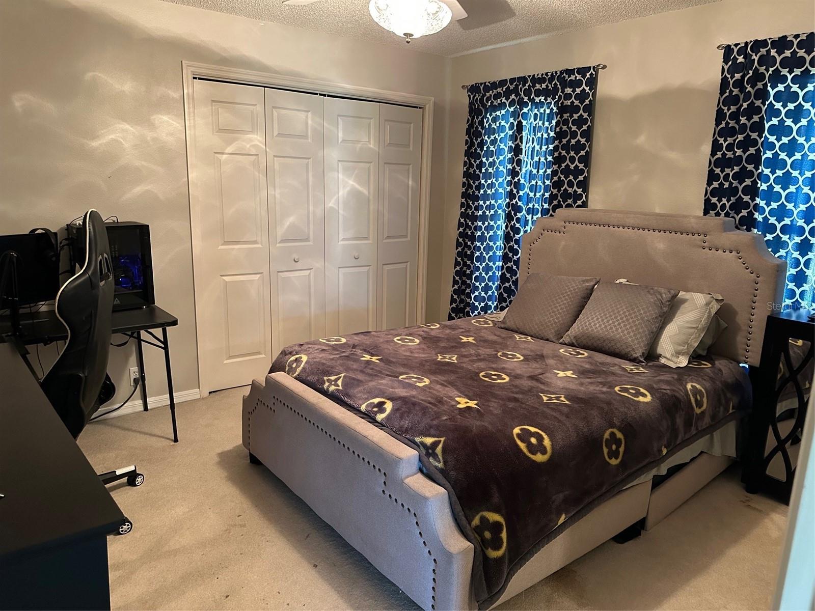 Guest bedroom1