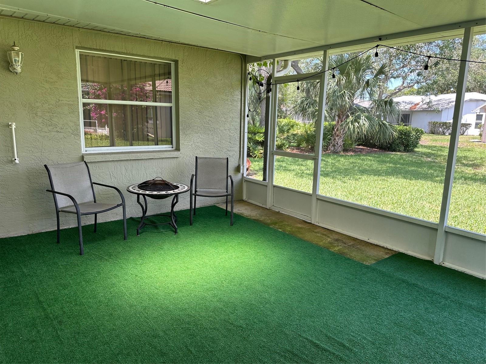 Large Screened Patio