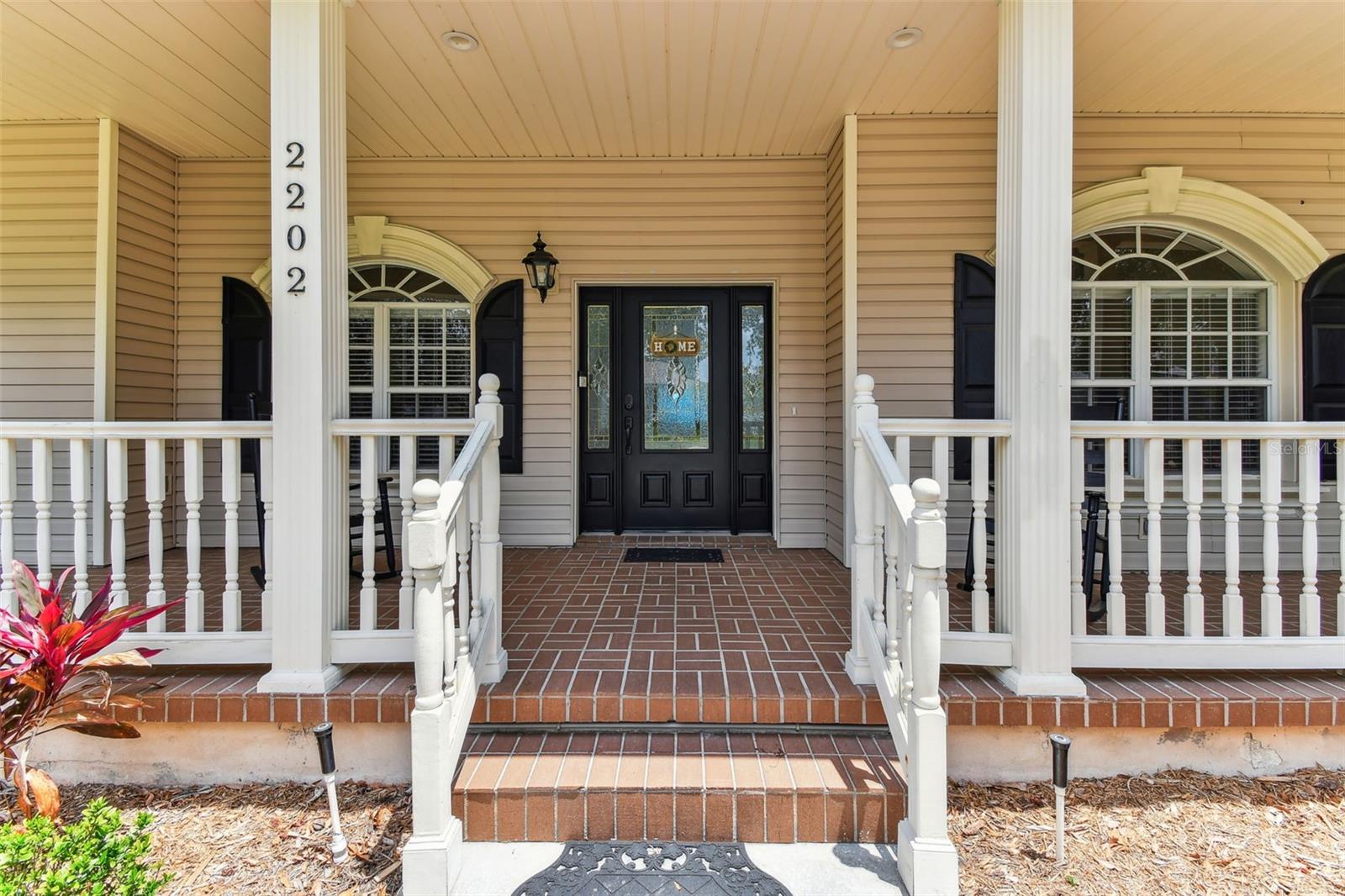 Beautiful and welcoming front porch