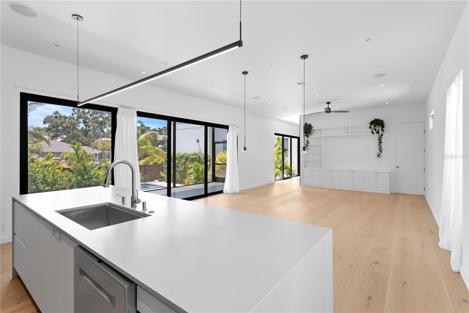 Kitchen island