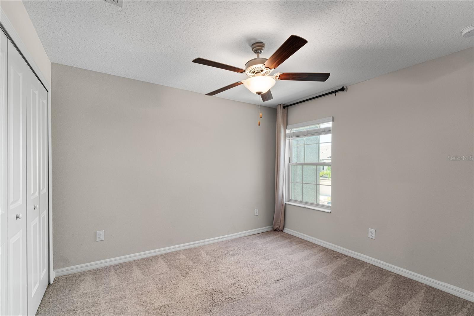 3rd bedroom/ Office