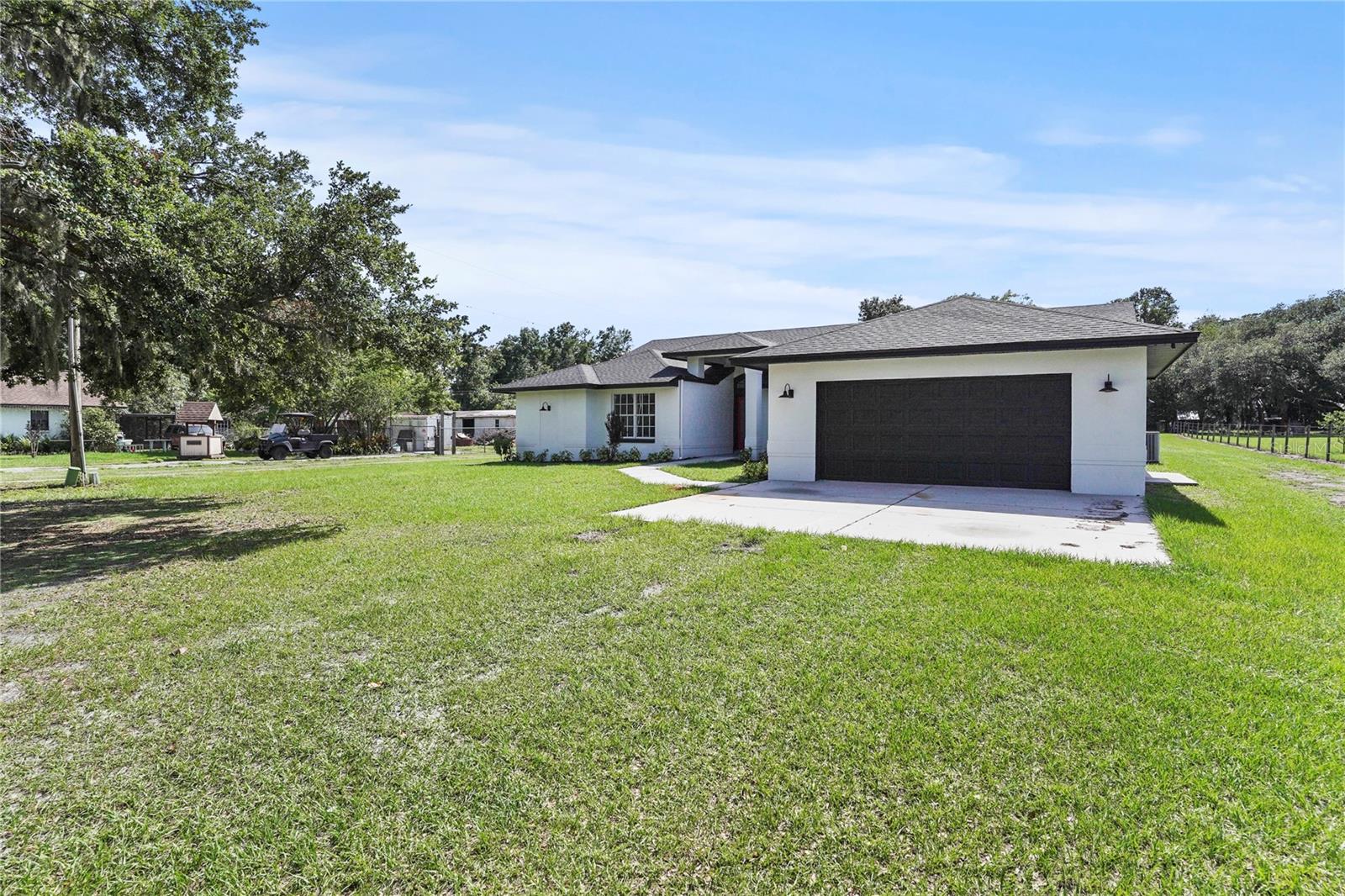 Front right side view of home
