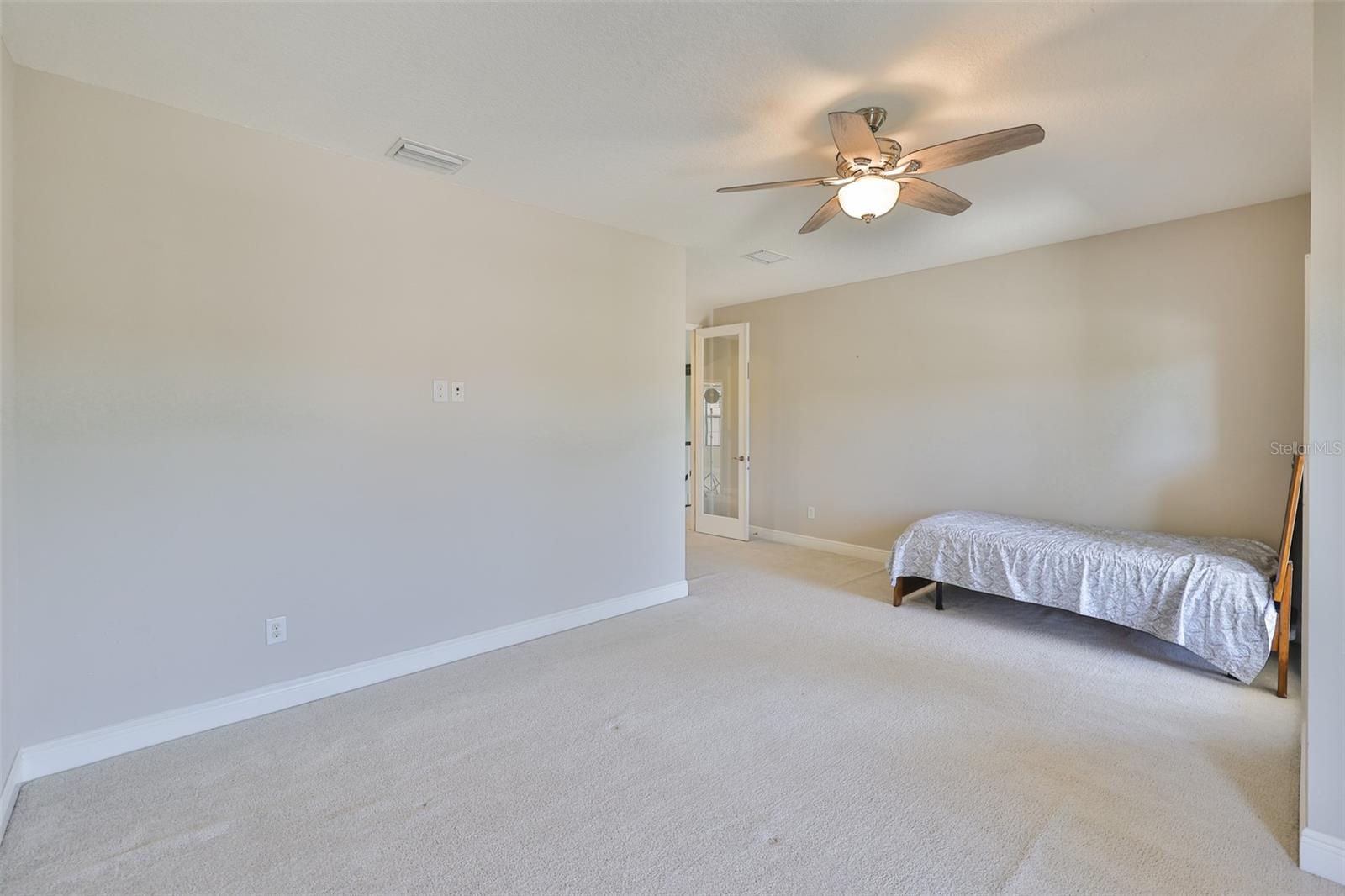 Bonus room/bedroom with balcony