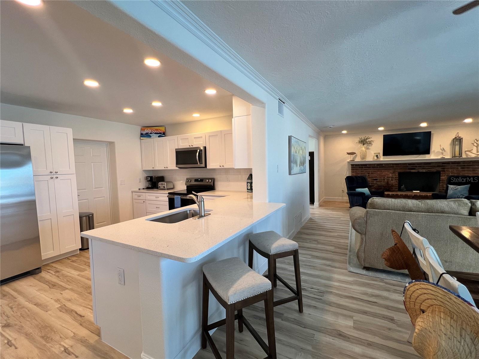Kitchen, Dining, Living