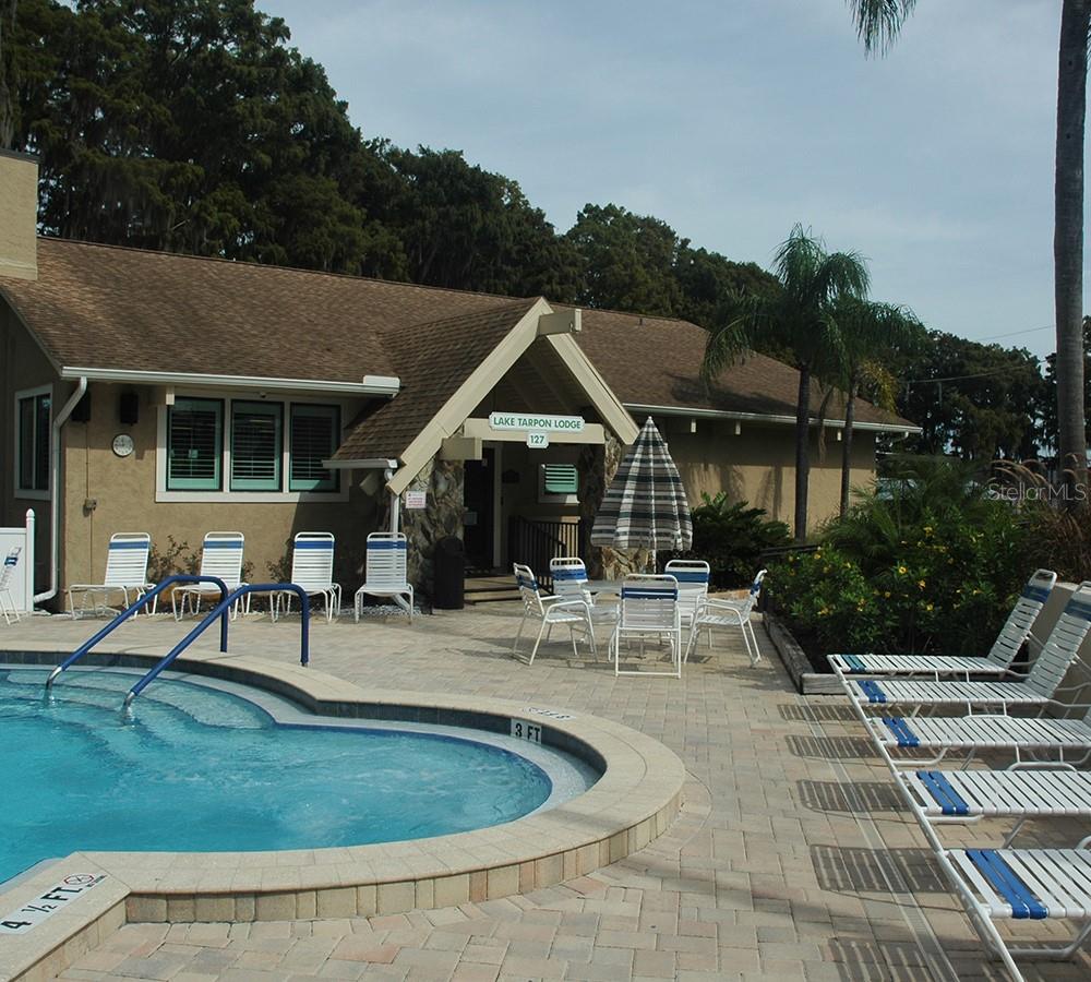 Lodge on Lake Tarpon