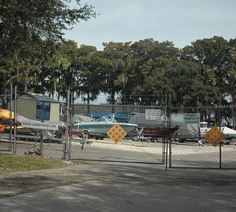 RV/Boat lot on Lake Tarpon included in HOA fee