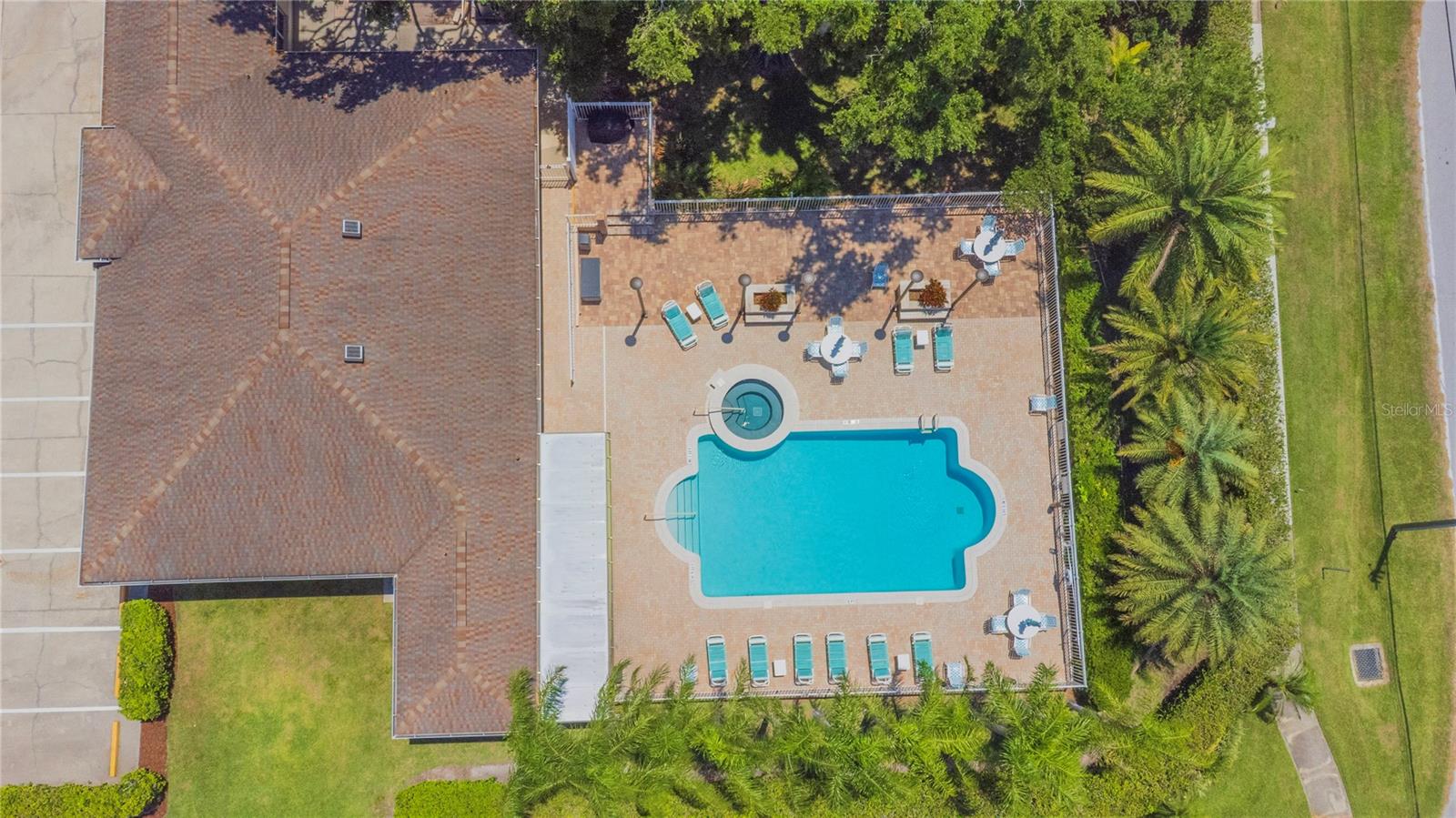Community pool