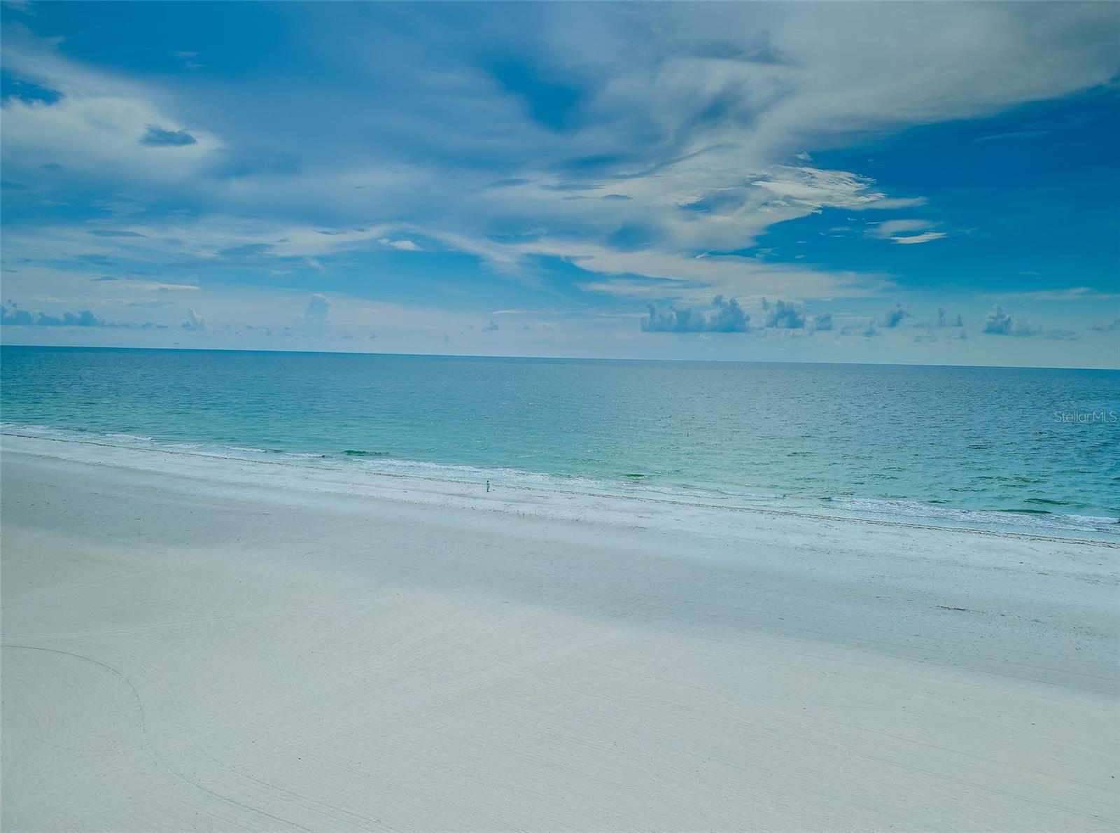 Direct Gulf Views and Sweeping Seascapes!