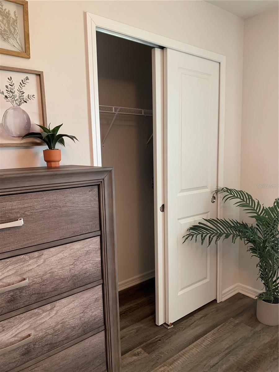 Closet 1 in primary bedroom