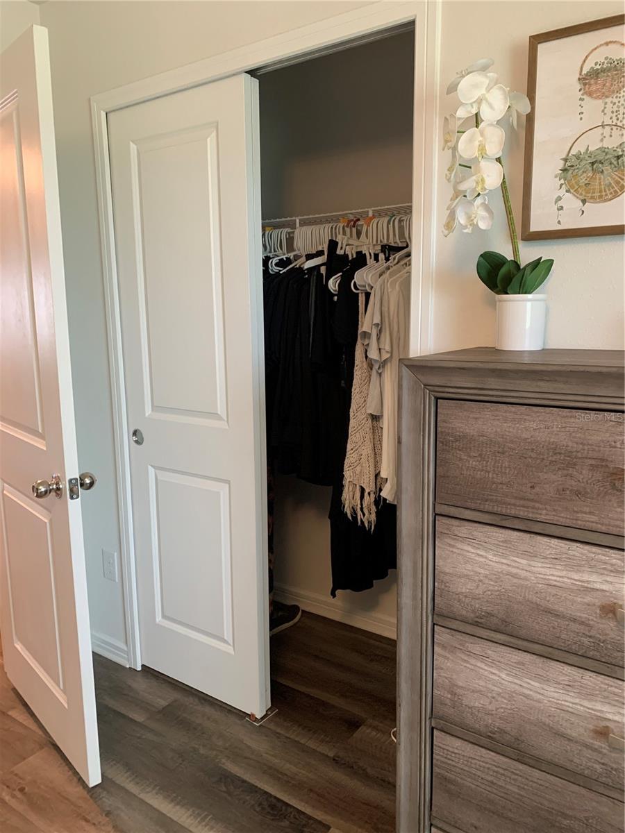 Closet 2 in primary bedroom