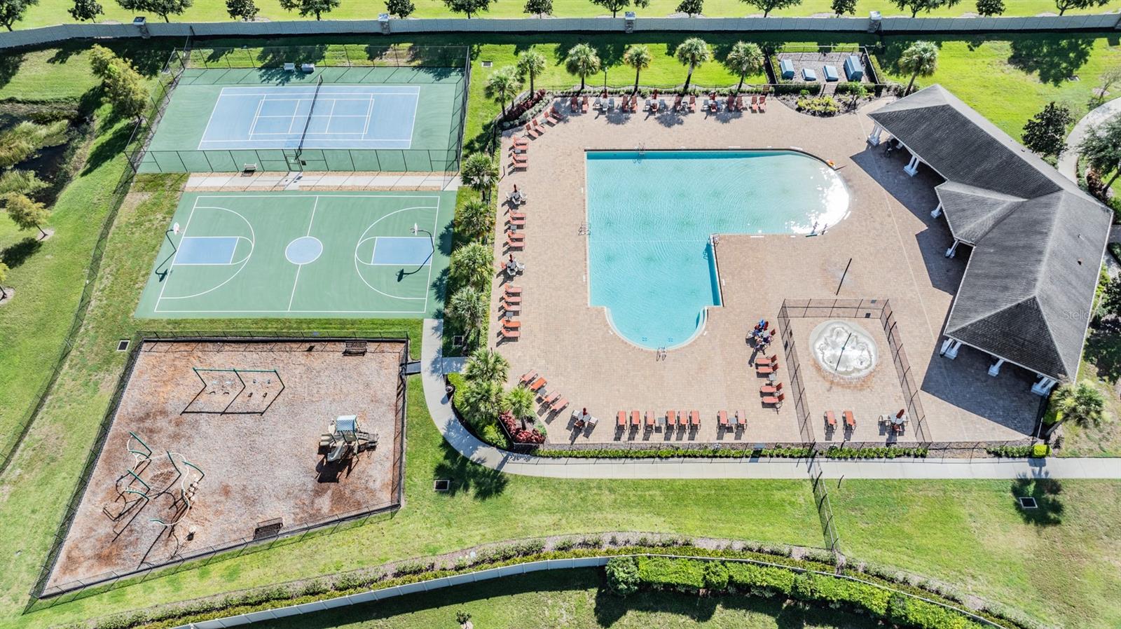 clubhouse, tennis courts and basketball court, pla