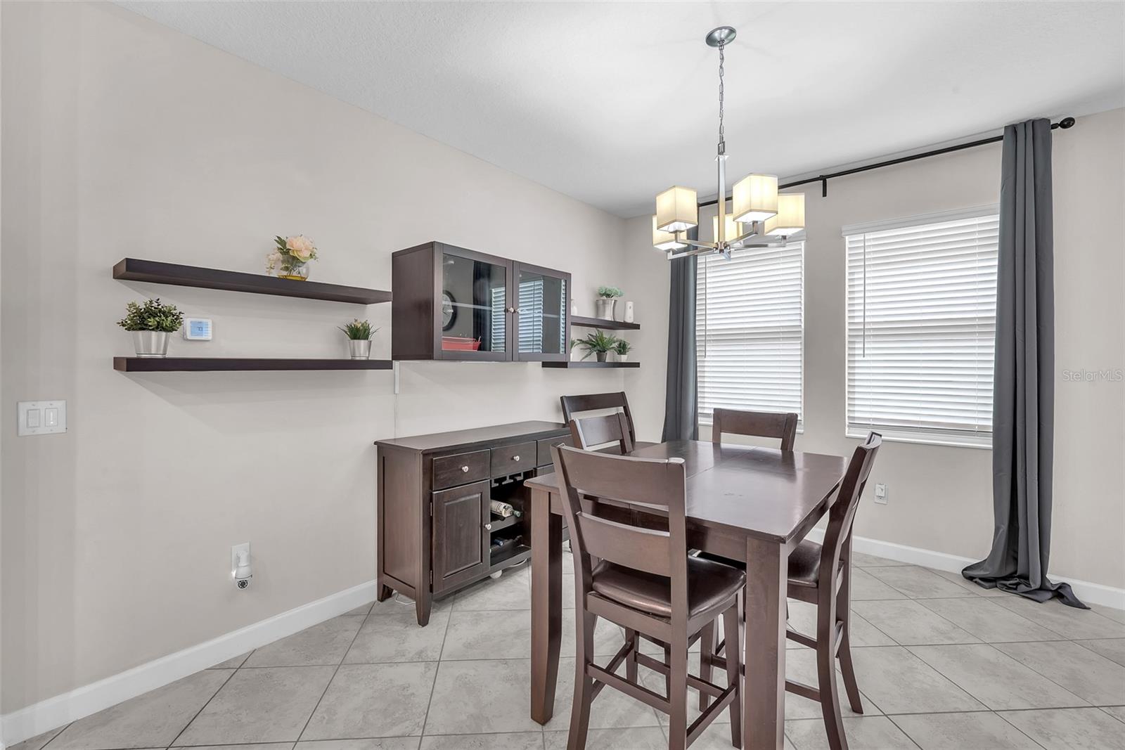 Dining Set included