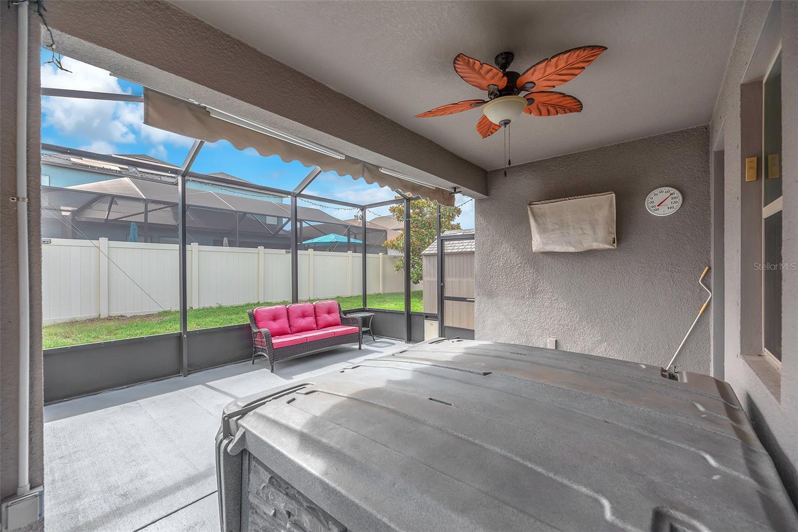 Hot Tub and TV included