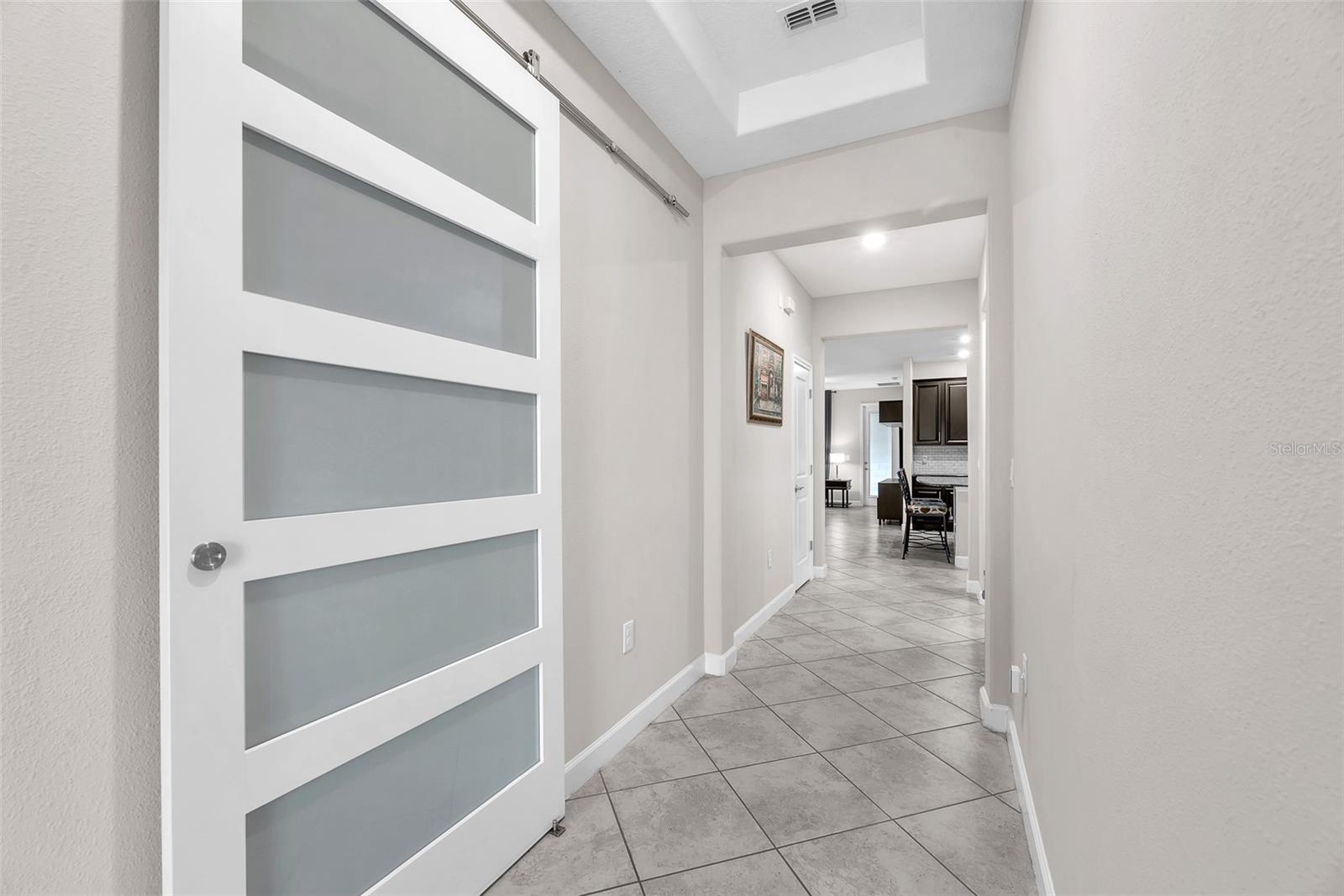 Split bedroom floorplan