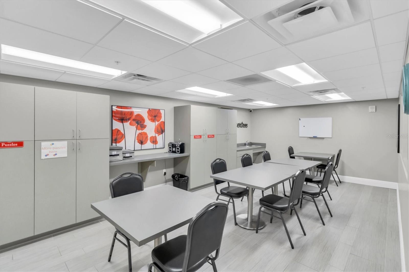 Arts and crafts room