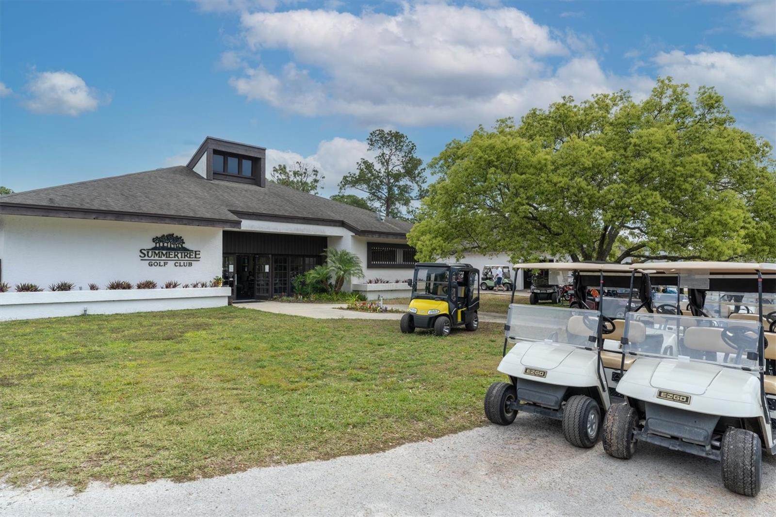 Golf shop