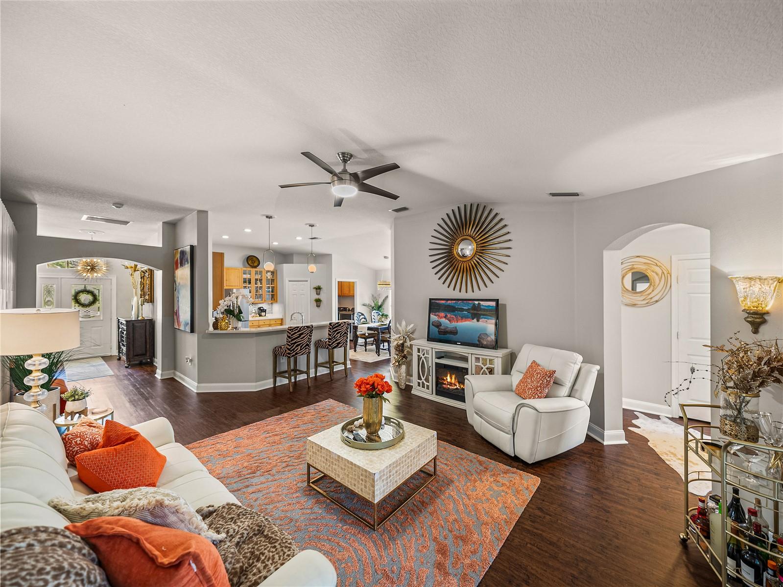 Family Room Alternate View