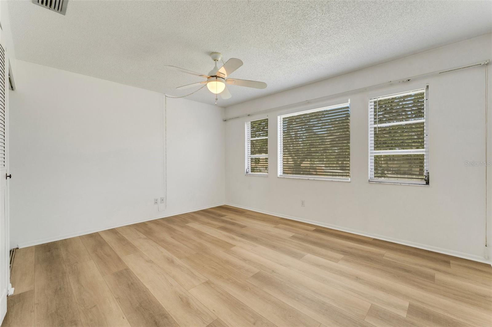 3rd Bedroom/Home Office
