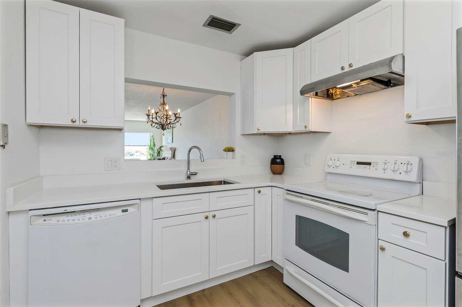 Updated Kitchen 2022
