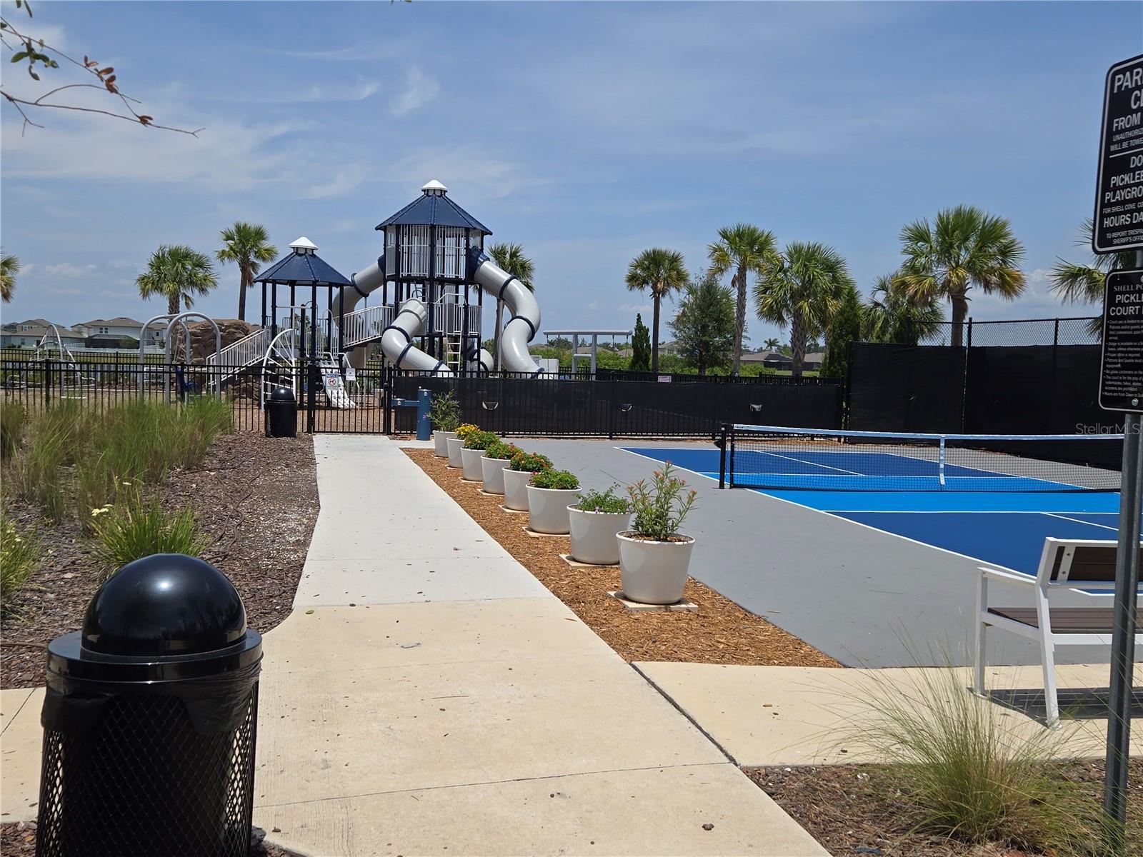 Community Playground & Tennis