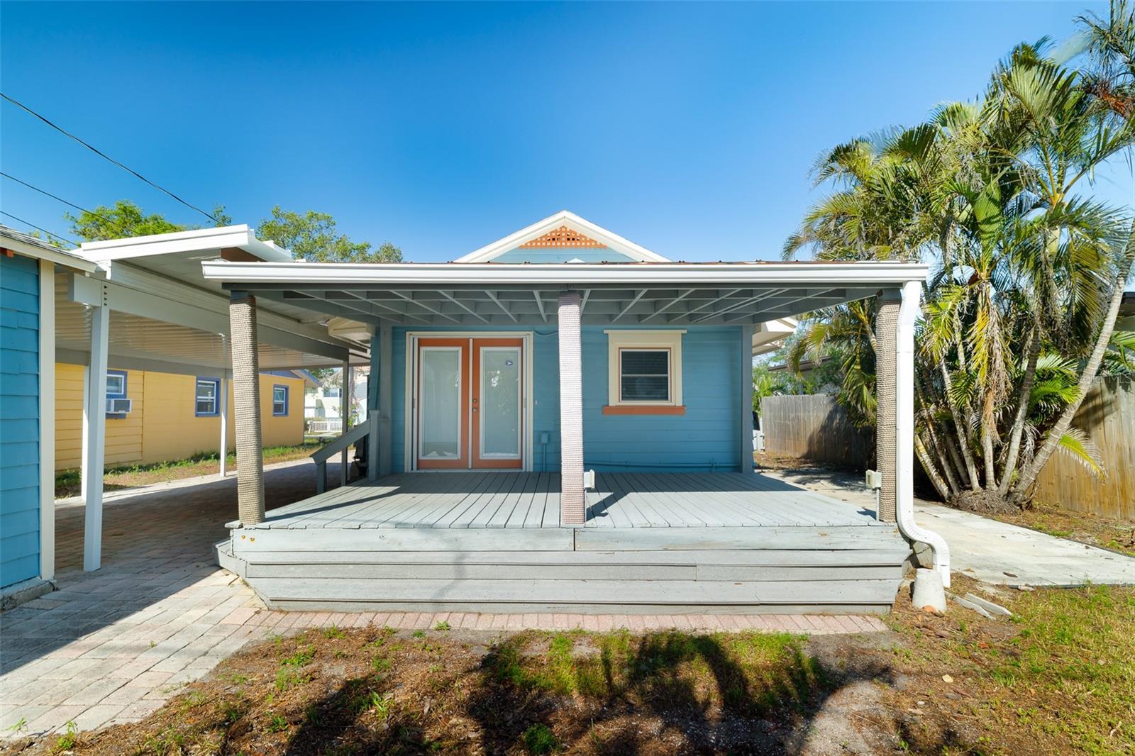 Covered rear porch