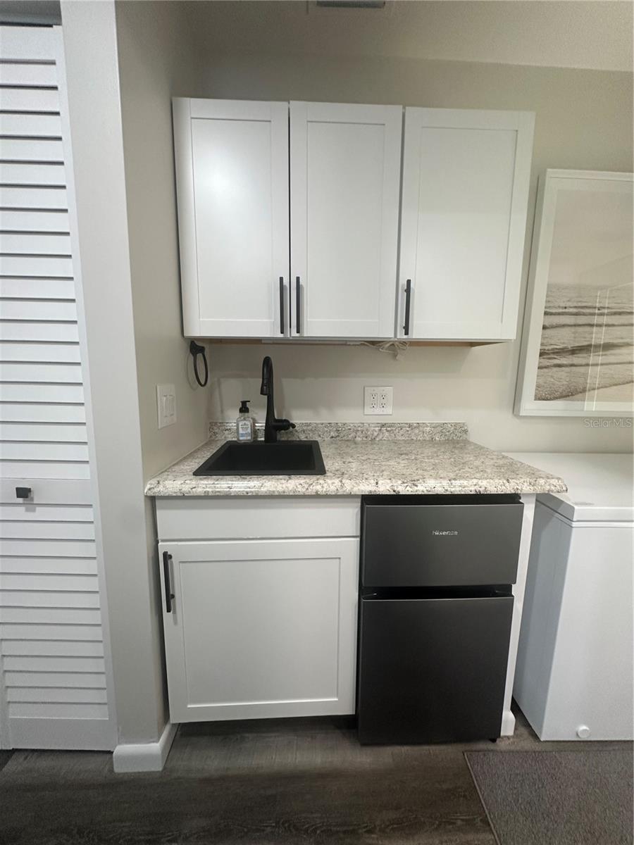 Bonus Room Kitchenette