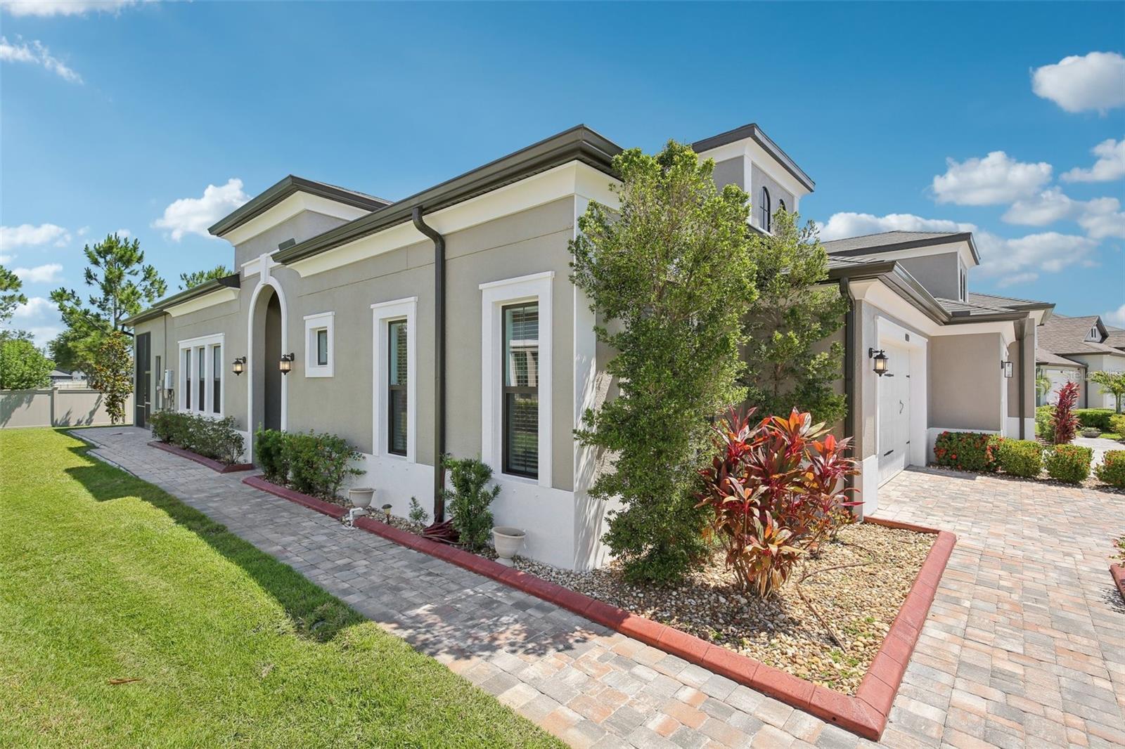 WELCOME TO 4325 BARLETTA CT!