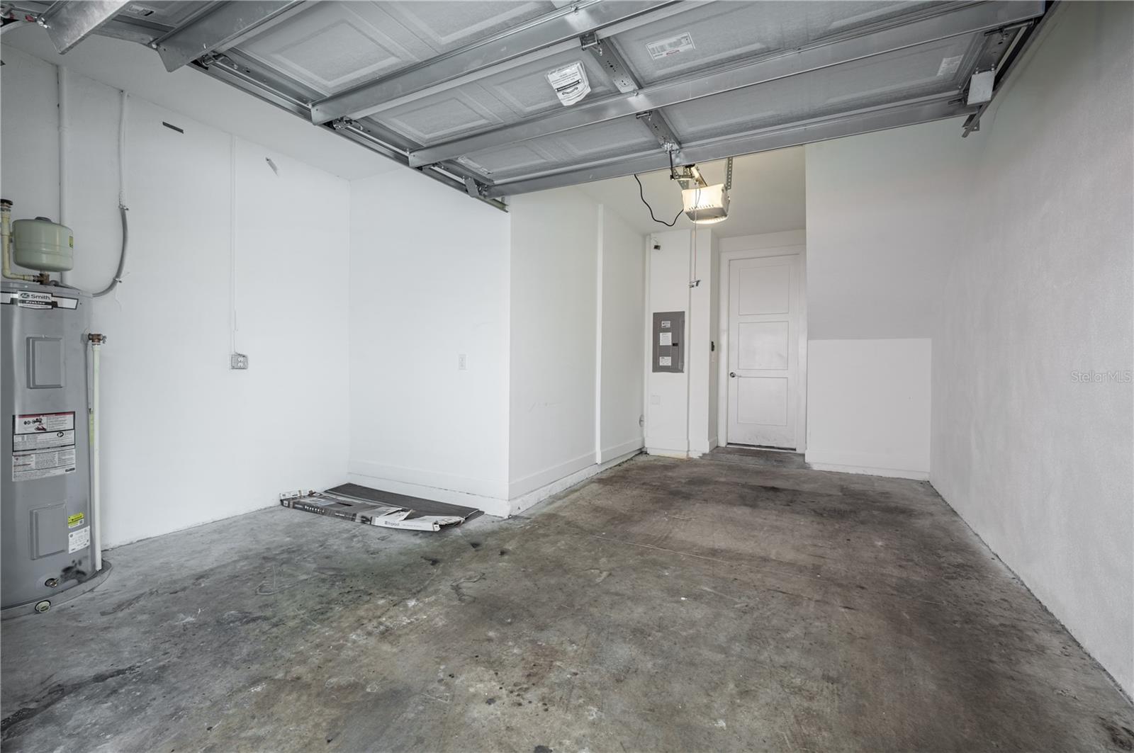 1 car garage