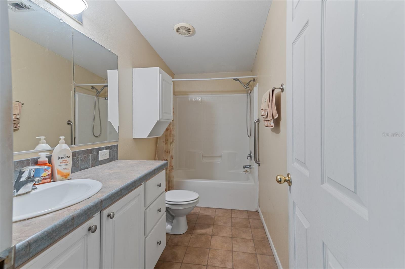 Bathroom #2