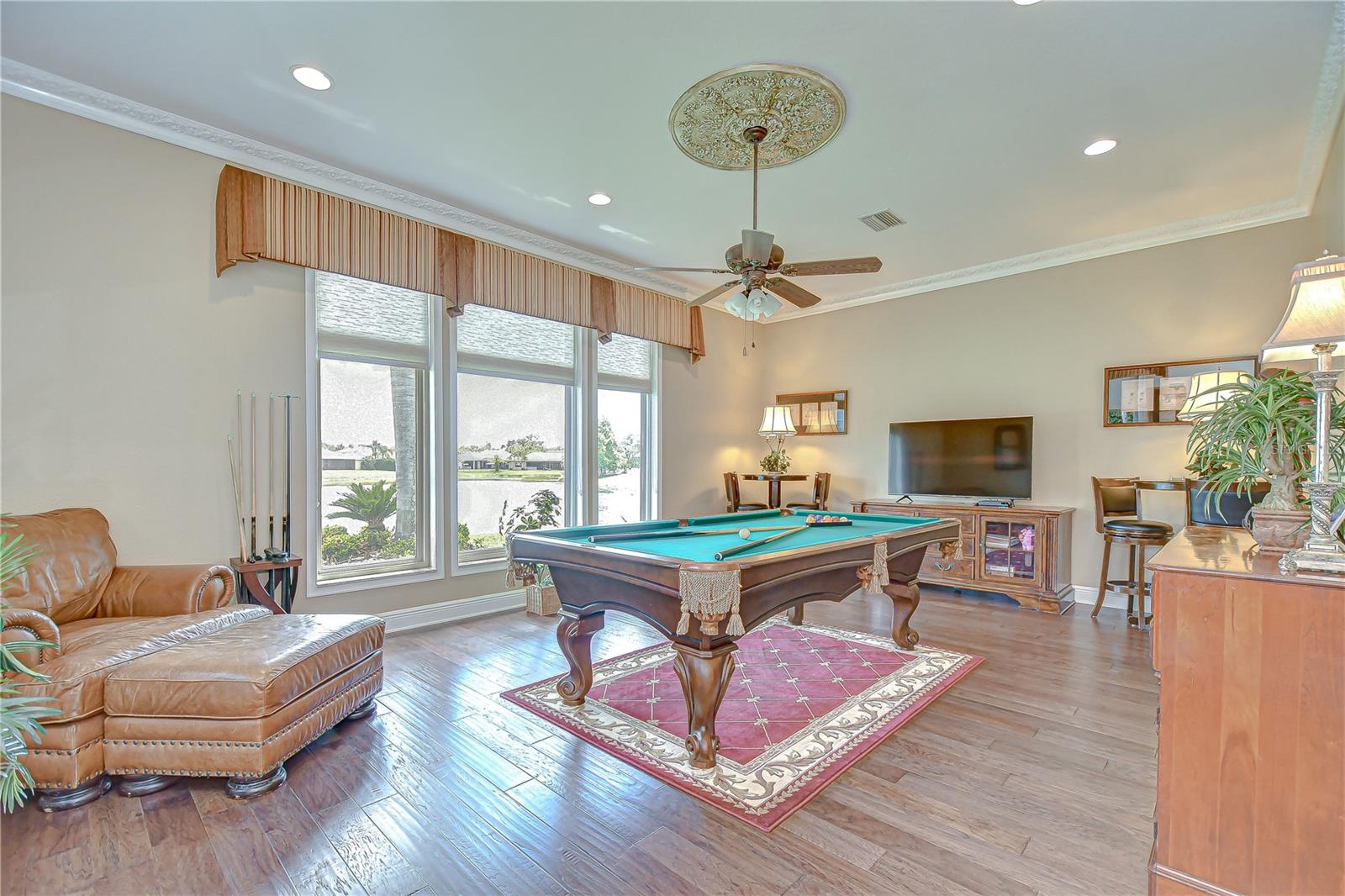 Bonus Room, Wood Floors, Lakeview