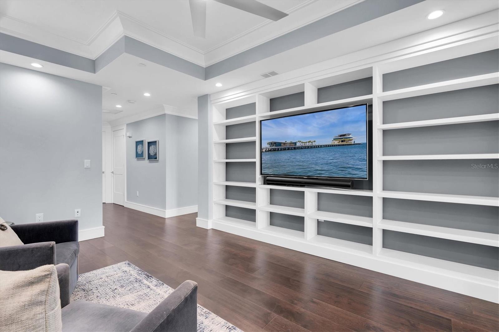 Vinoy Room - Den