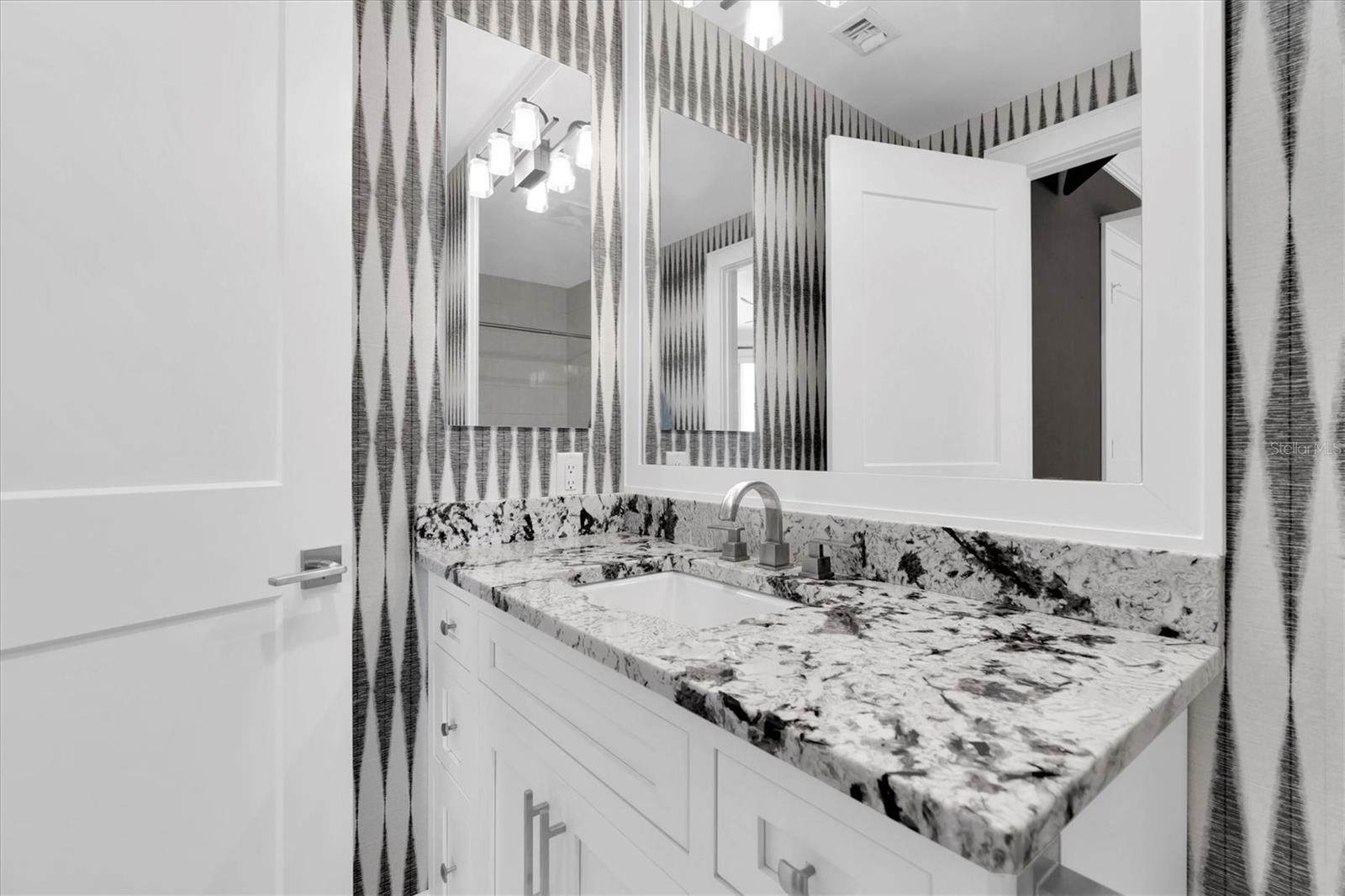 Ensuite bath for bedroom #2